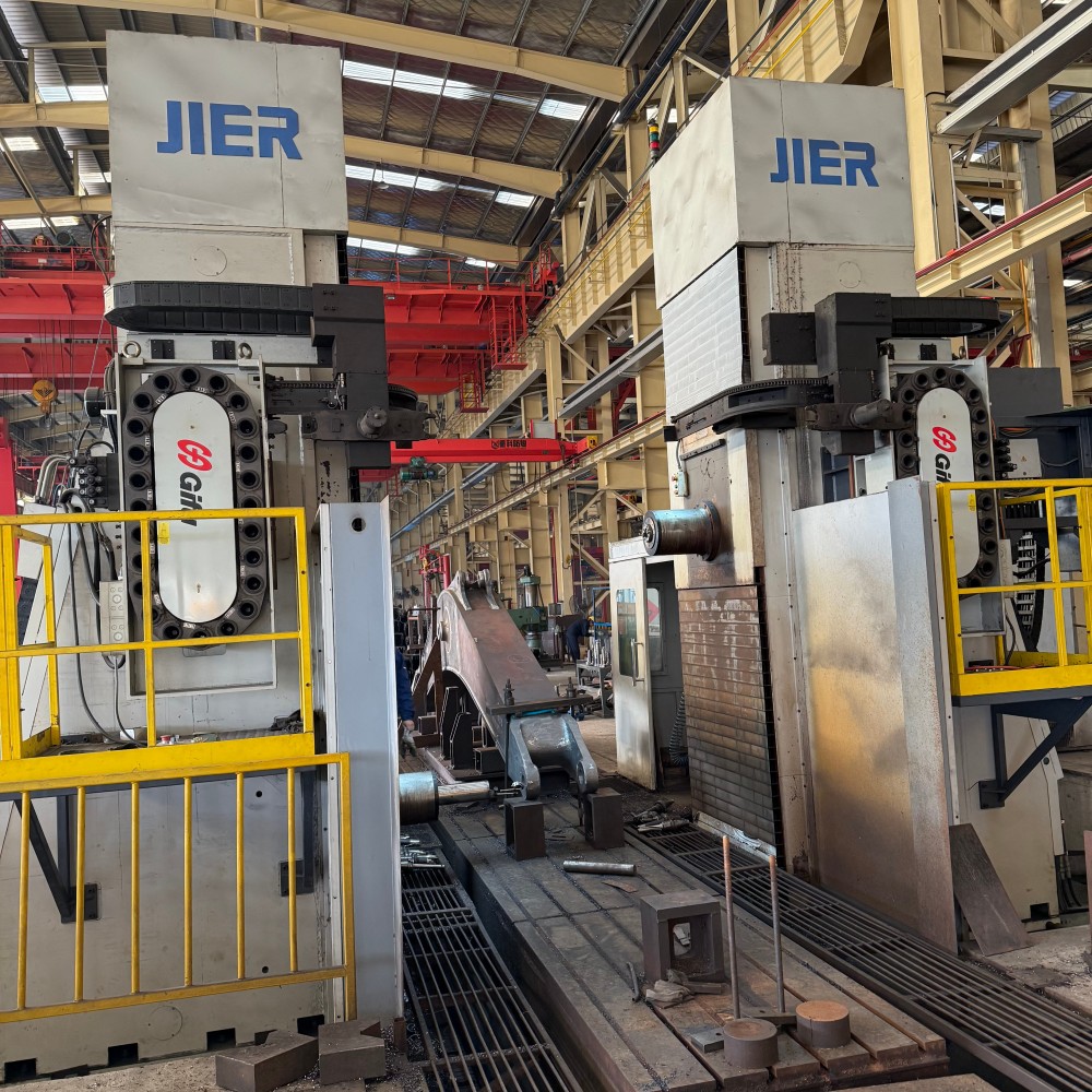 CNC boring and milling machine
