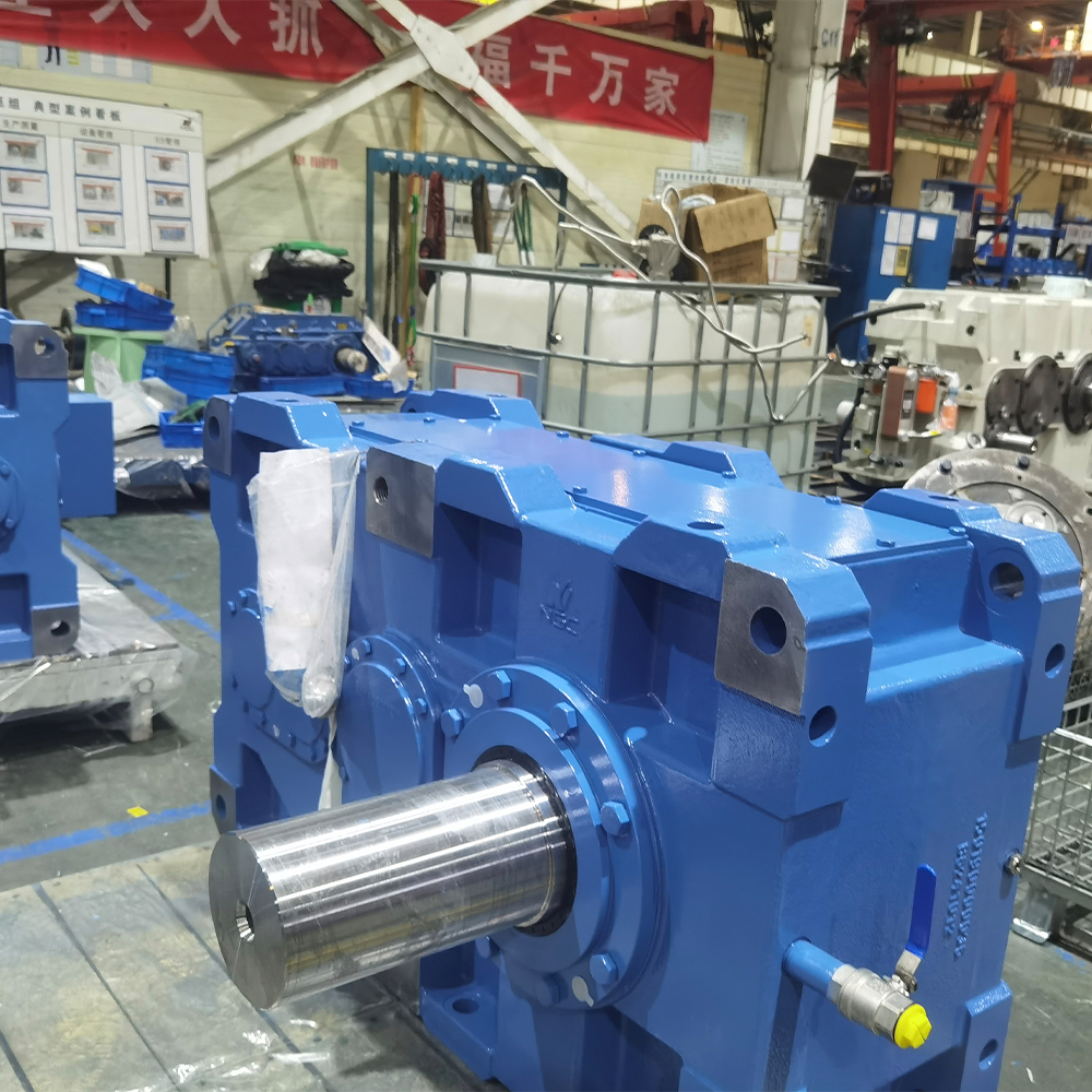 Customized Gearboxes for Combustion Turbines