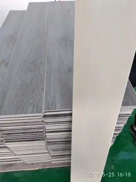 Factory Price home use spc floor wpc tile