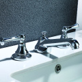 Deck mount solid brass bathroom sink gripo