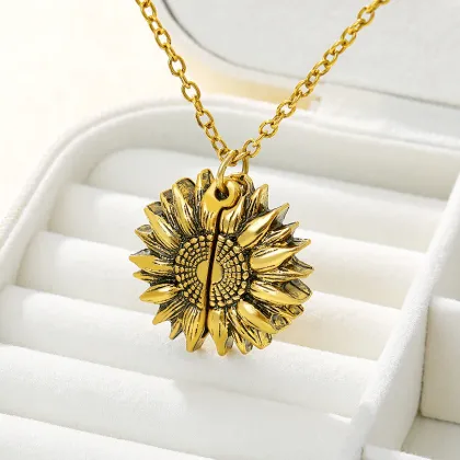 Sunshine Open Locket Sunflower Pendant Necklace: Unique Boho Jewelry for Best Friends