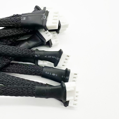 Custom 18AWG 4-pin Molex wiring harness