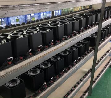 Modern 8W 2*8W LED επιφανειακή οροφή κάτω φως - λευκό/μαύρο αλουμίνιο