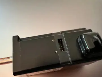 SGMJV-01A3A61 Yaskawa SGMJV Phase Servo Brushless Motor