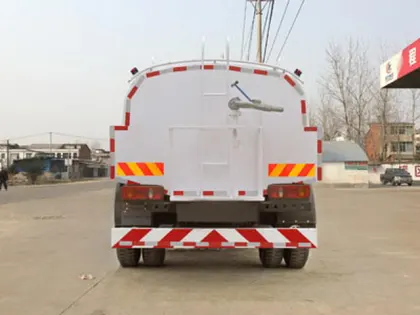 CLW GROUP TRUCK Cleaning Vehicle