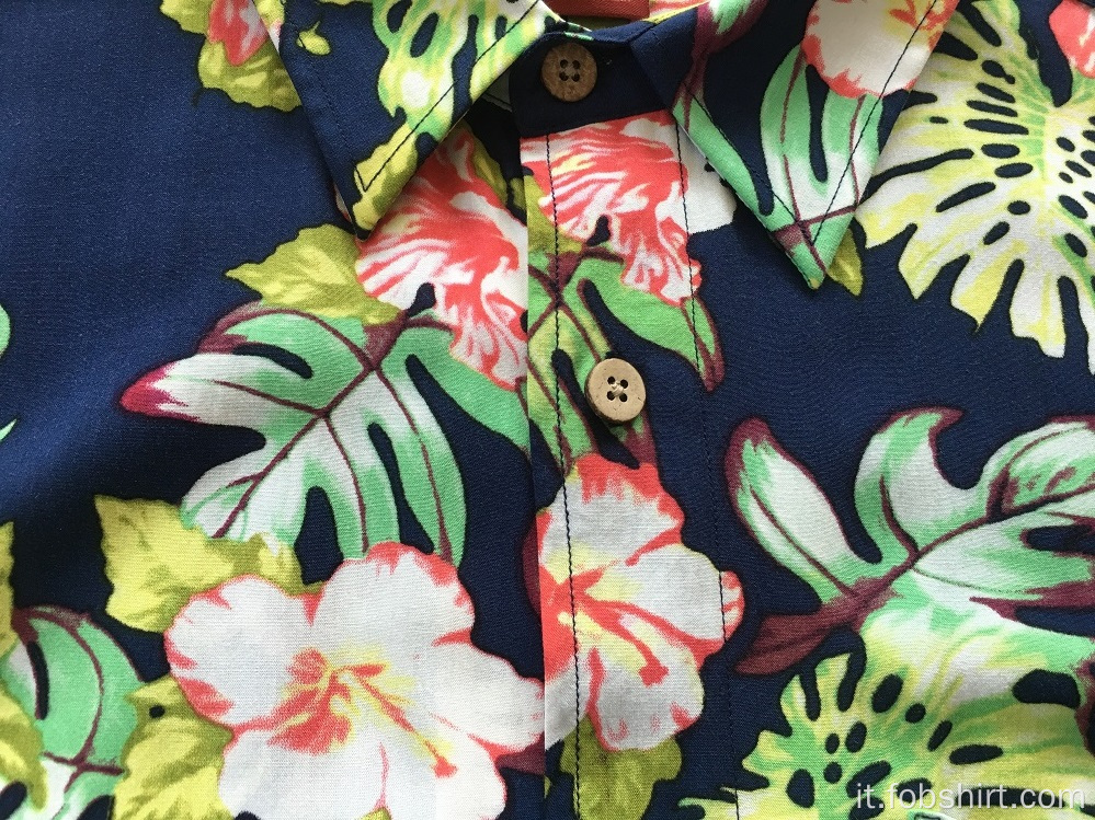 Camicia in cotone stampa Hawaii per mare