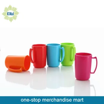 Fashion Portable Plastic Toothbrush Cup