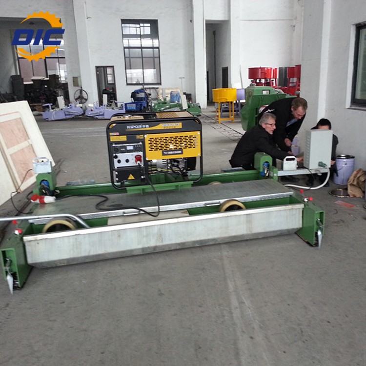 Paver Machine for Running Track