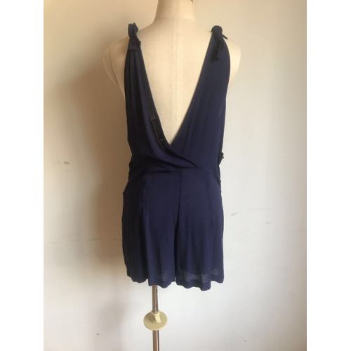 Modische Jumpsuit-Shorts im neuen Design