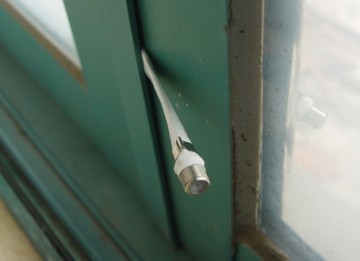 Flat Video Cable Flat Cable F Connector Flat Coaxial Cable (Cable Through Windows)