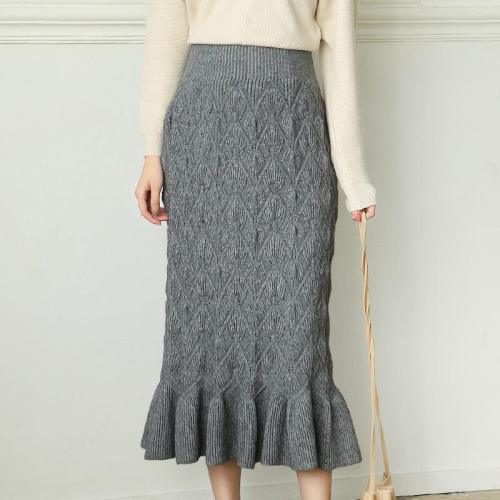 Solid Color Knitted Midi Skirt