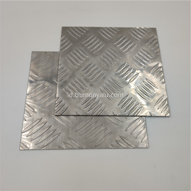 Mobil Bekas Lembaran Aluminium Embossing Tebal