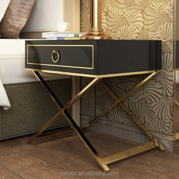 Cassetti in legno in stile italiano di lusso con piedi in acciaio inossidabile oro moderno comodino moderno