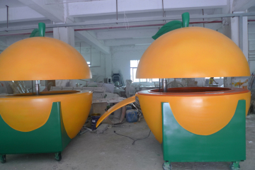 2016 popular outdoor mobile orange shape kiosk price