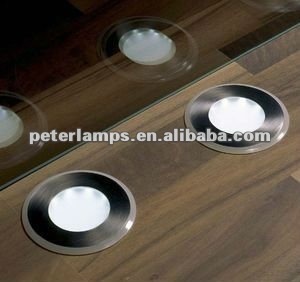 LED recessed light 240V
