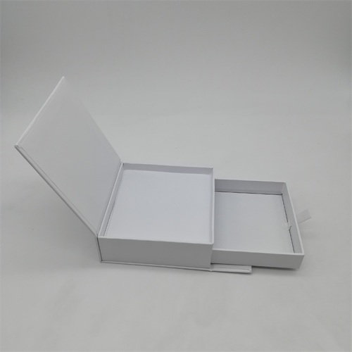 Small Custom Luxury Recycled Paper Gift Box Packaging