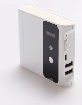 7800mAh Power Bank with Laser Virtual Keyboard
