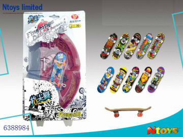 6388984 FINGER SKATE BOARDING 10ASTD