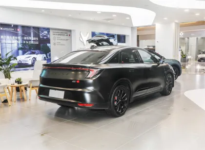 2024 Arctic Fox ARCFOX S: New Electric Car with 602 km Range and Fast Charging Technology