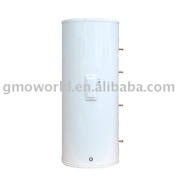 pressured water tank with heating exchangers