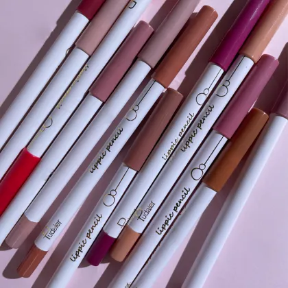 Custom Creamy Private Label Retractable Lip Liner - High Quality Matte Vegan Lip Liner