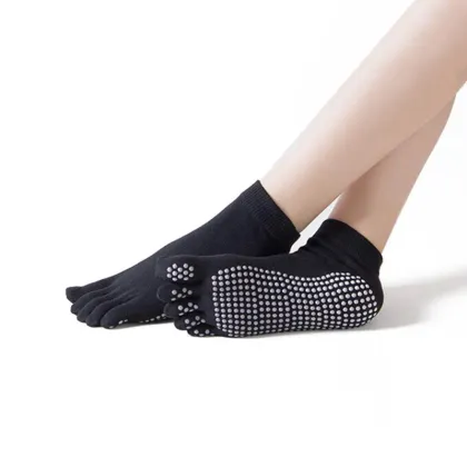 Reallion Non-slip Silicone Bottom Yoga Socks Five Finger Toes Cotton Sport Socks for Yoga Pilate Gym Fitness Exercises 6 Colors