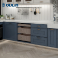 lemari furnitur penyimpanan dapur biru kayu