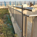 Garde-corps robuste en acier inoxydable pour ponts