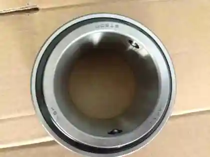 NSK UC215 Pillow block bearing