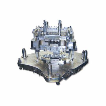 قوالب صب القوالب ذات الضغط المنخفض للسيارات للألمنيوم