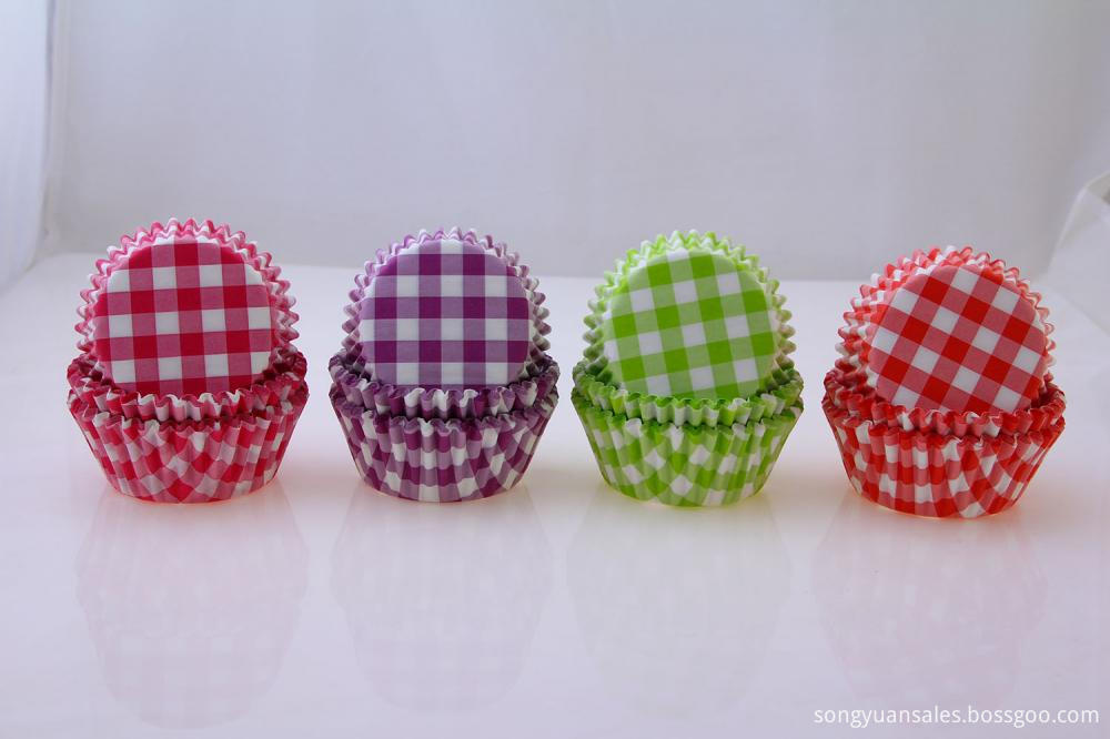 Cute Grid Cupcake Liner