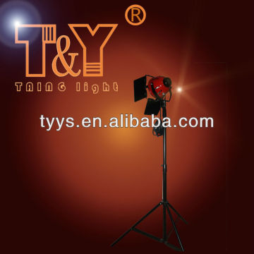800W red head fresnel ight
