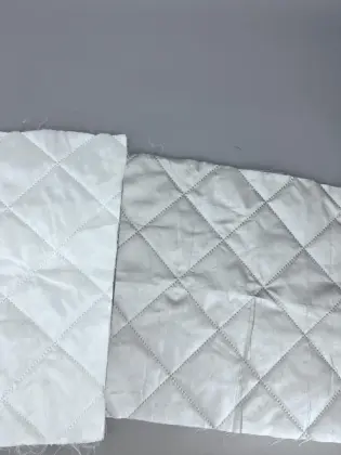 Agricultural greenhouse insulation blanket