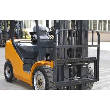 XCMG 3.5 ton diesel forklift 4x4 truck