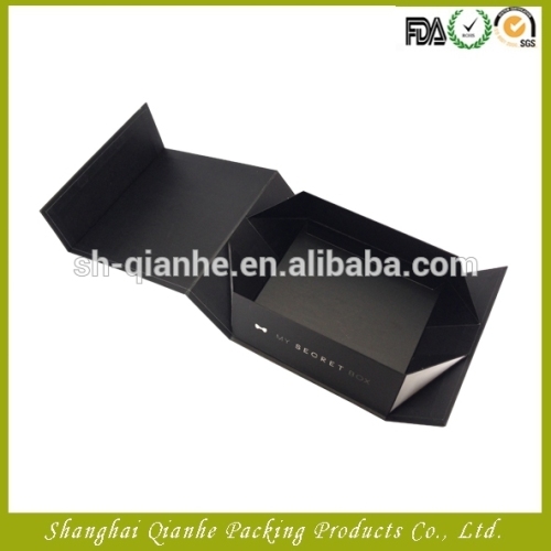 Matte Black Apparel Storage Folding Magnetic Closure Gift Box