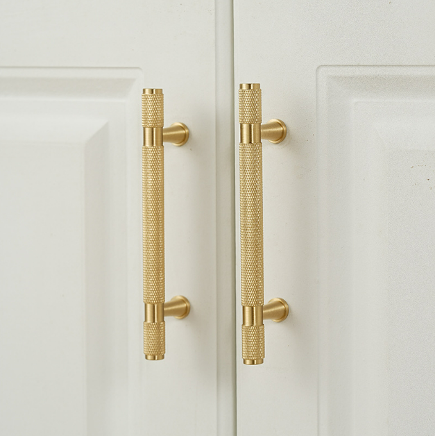 bedroom cupboard handles