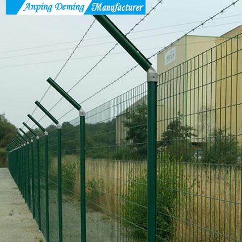 High Quality Galvanized and PVC Coated Euro Fence