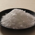 Potassium Hydroxide putih serpihan 95%