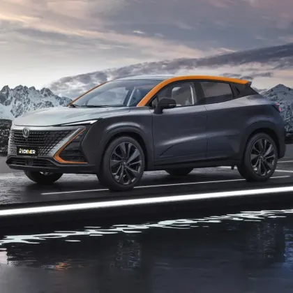 Compact crossover SUV Changan UNI-T