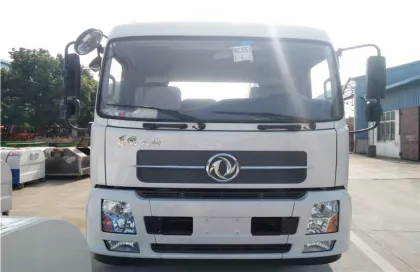 Luxurious DONGFENG cummins 180hp swing arm garbage truck
