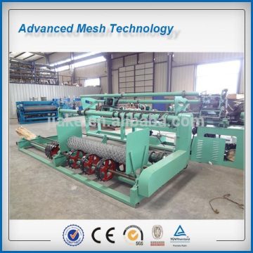 Diamond Shape Wire Mesh Weaving Machines for Chain Link Fence Made in China