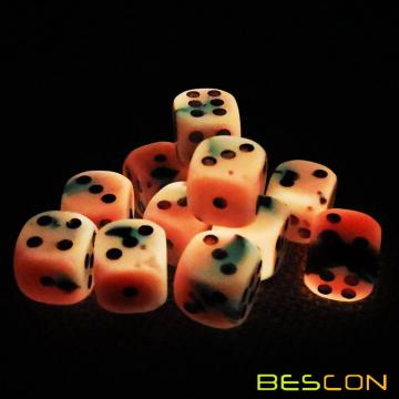 Bescon Two Tone Leuchtwürfel D6 16mm 12er Set HOT ROCKS, 16mm Sechs-seitiger Würfel (12) Block von Leuchtwürfeln