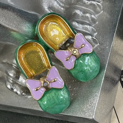 Zeta Phi Beta Cute Enamel Brooch