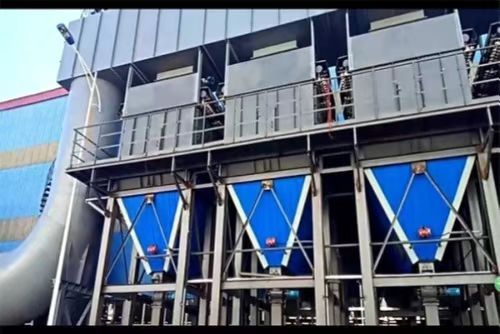 Plastic plate dust collector