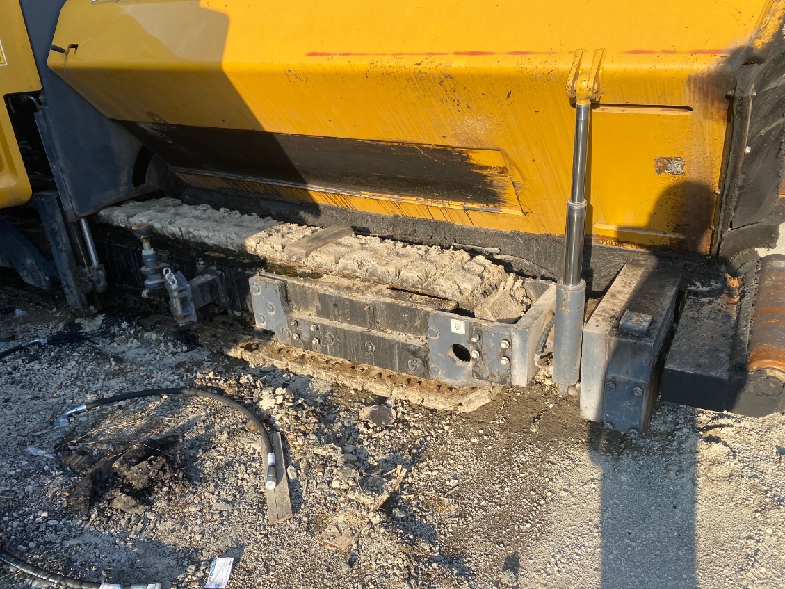 XCMG Concrete Paver RP2205HDIV Versatile Form Paver