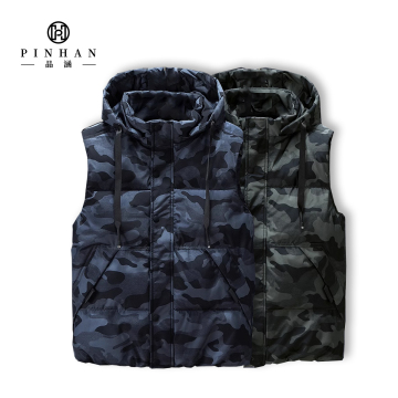 Custom Logo Embroidery Camouflage Hooded Gilet with Down Padding for Men