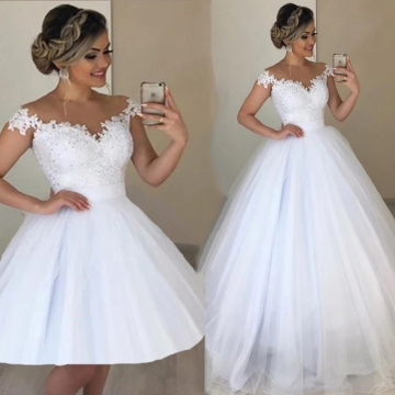2-in-1 Ball Gown Wedding Dress with Detachable Train, Tulle Skirt, and Lace Appliques