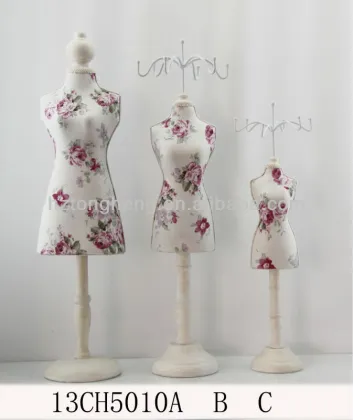 Modern floral print jewelry packaging & display