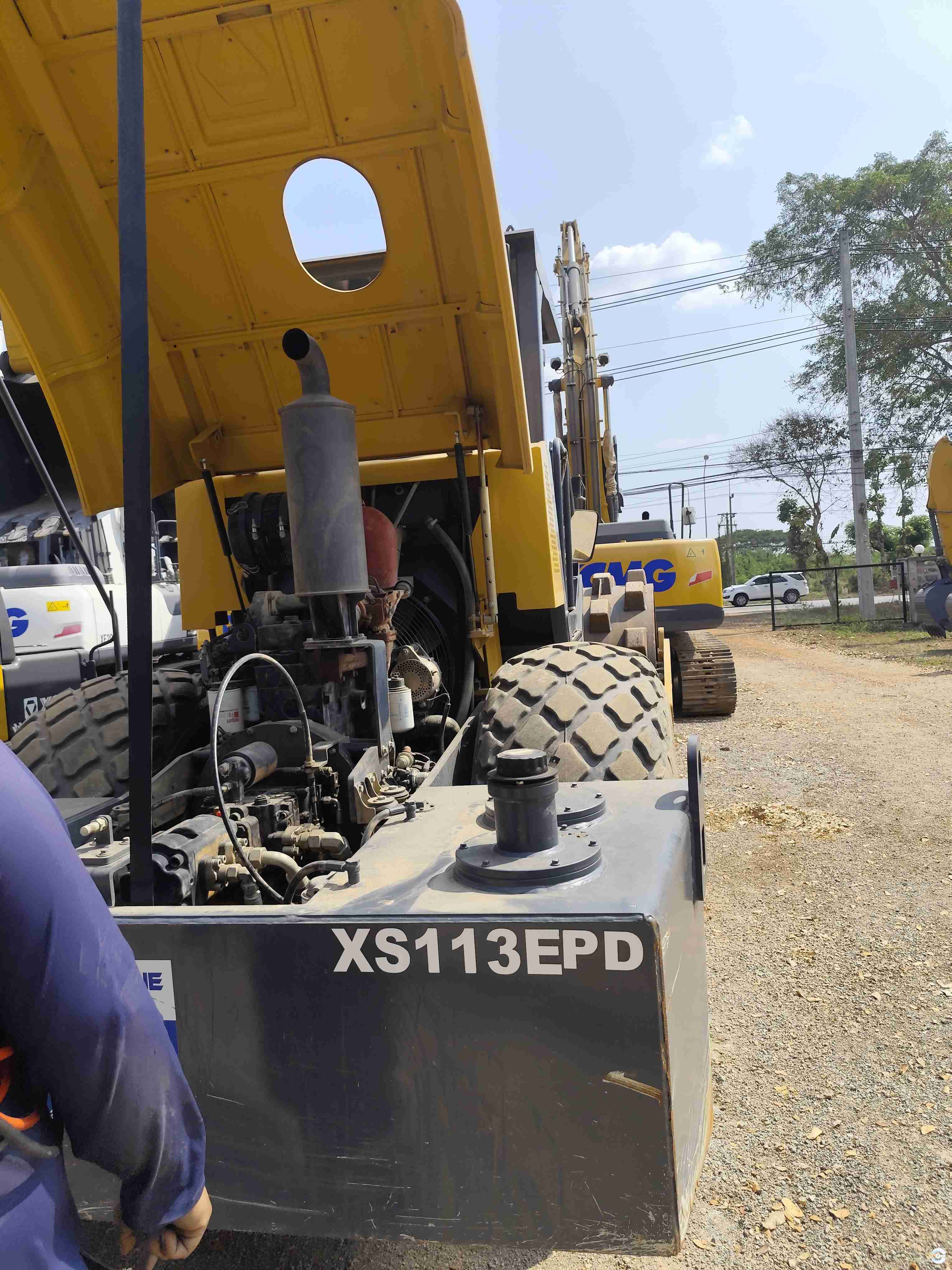 road-compactor-sale