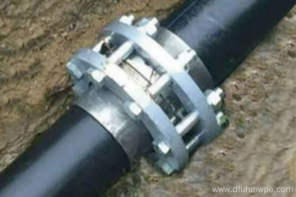 Polymer pipe buckle pressure flange joint